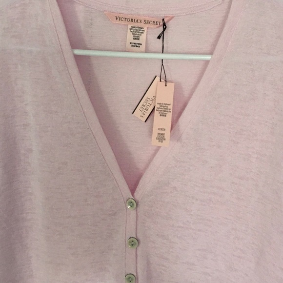 Victoria Secret Long Sleeve Size XS - Picture 4 of 4